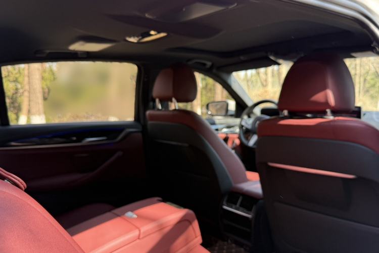 Used BMW 5 Series 2022 Second Facelift 525Li M Sport Package
