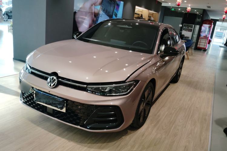 Used Volkswagen Passat 2025 Pro 380TSI Starry Dragon Luxury Edition