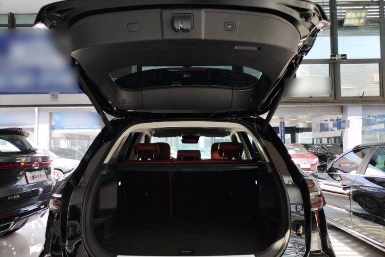 Used Hongqi HS5 2025 2.0T Two-Wheel Drive Flagship Pro Edition Trunk