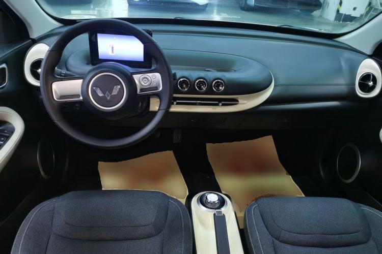 Used Wuling Bingo 2023 203km Light Edition
