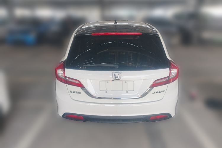 Used Honda Jade 2013 1.8L automatic Comfort version 5 seats Rear