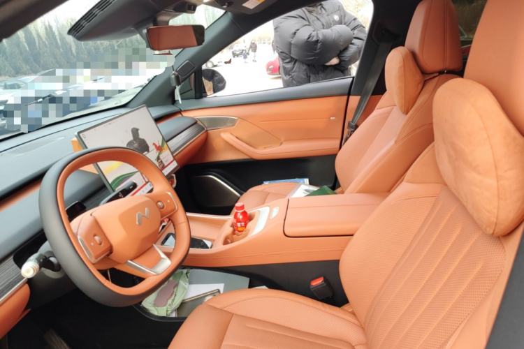 Used ONVO L60 2024 60 kWh Rear-Drive Version
