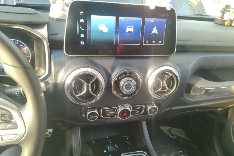 Used BAIC Off-Road BJ40 2023 2.0T Automatic Four-Wheel Drive Urban Hunter Edition Chivalrous Type