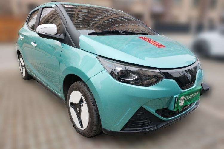 Used JMEV Xiao Qilin 2024 201km Comfort Version Front Right 45 Deg