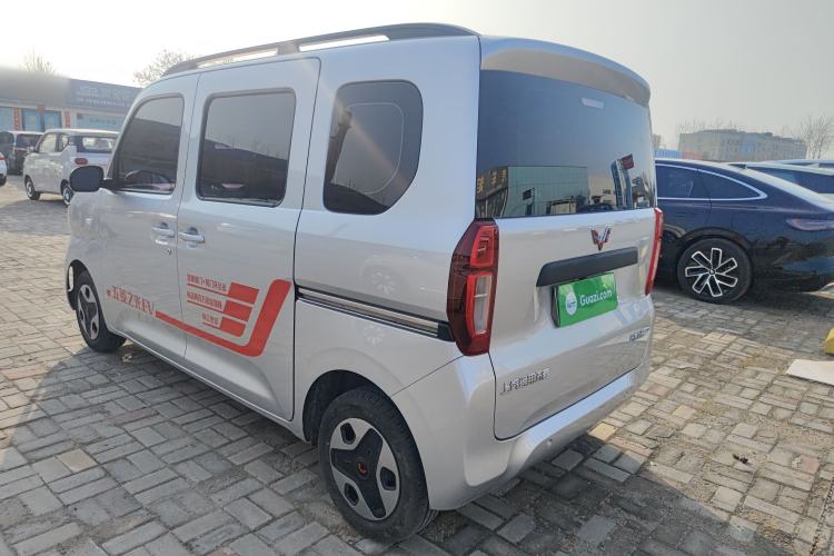Used Wuling Zhiguang New Energy 2025 Model 305km Ambitious Edition
