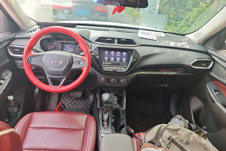 Used Chevrolet Trailblazer 2019 435T Redline CVT Two-Wheel-Drive Sharp Edition China VI Standard Center Console