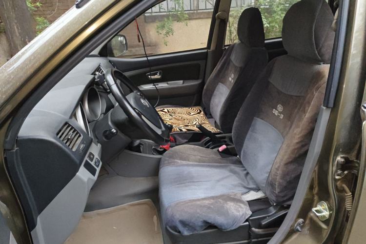 Used FAW Senya S80 2013 1.5L Manual 5-Seat Urban Fashion Edition
