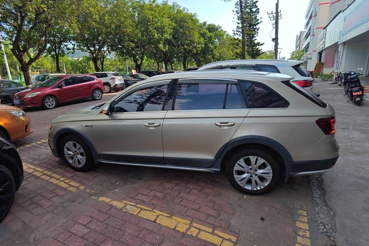 Used Volkswagen C-TREK 2018 1.5L Automatic Comfort Model