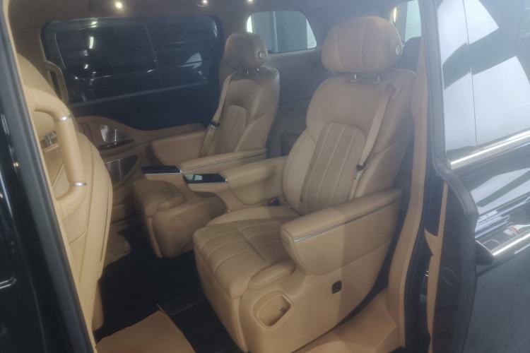 Used VOYAH Dream 2025 PHEV Four-Wheel Drive Prestige Kunpeng Edition
