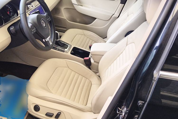 Used Volkswagen Magotan 2013 1.8TSI Premier Model