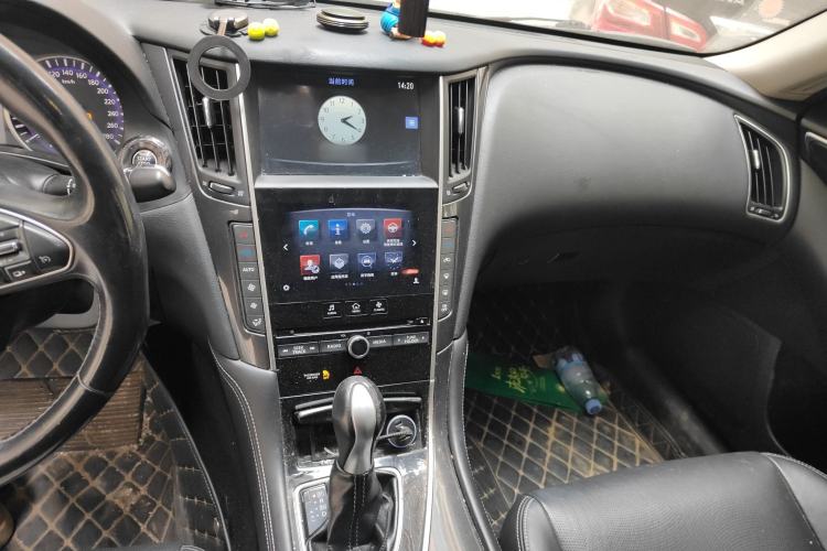 Used Infiniti Q50 2014 2.0T Comfort Edition