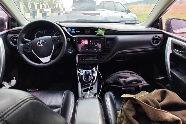 Used Toyota Corolla Hybrid E+ 2019 1.8L E-CVT Leading Edition Center Console