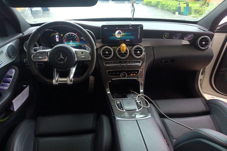 Used Mercedes-Benz C-Class AMG 2019 AMG C 43 4MATIC Estate Special Edition Center Console