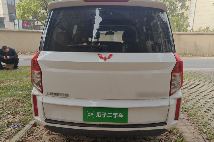 Used Wuling Hongguang PLUS 2019 1.5T Manual Luxury 7-Seater