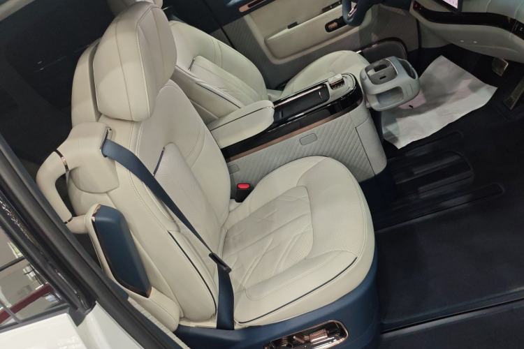 Used Zeekr MIX 2025 Long-Range Intelligent Driving Edition
