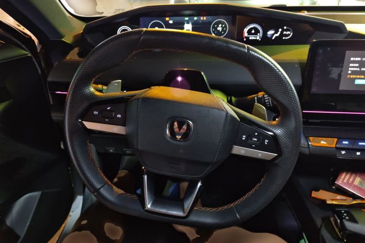 Used CHANGAN UNI-V 2022 1.5T Prestige Version Steering Wheel