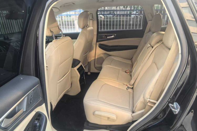 Used Ford Edge 2016 EcoBoost 245 Two-Wheel-Drive Titanium 5-Seater