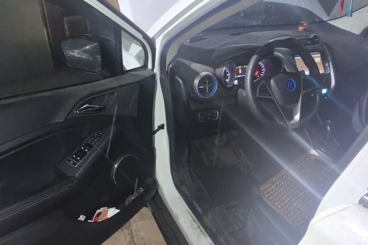 Used BYD Yuan New Energy 2018 EV360 Smart Connect Cool Edition Driver Seat