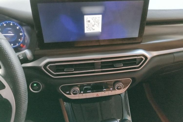 Used BAIC Beijing U7 2019 1.5T CVT New Smart Version China VI Emission Standard
