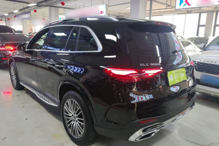 Used Mercedes-Benz GLC 2023 Refreshed GLC 300 L 4MATIC Dynamic Edition 5 Seats
