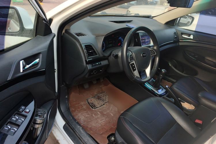 Used BYD Surui 2014 1.5L Manual Luxury Model
