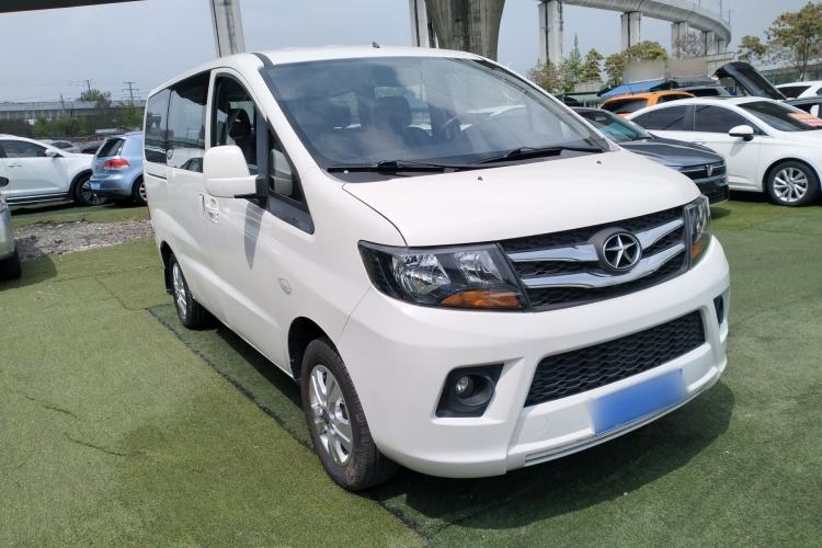 Used JAC Refine M3 2015 Maker Edition 1.6L Luxury Smart Version Front Right 45 Deg