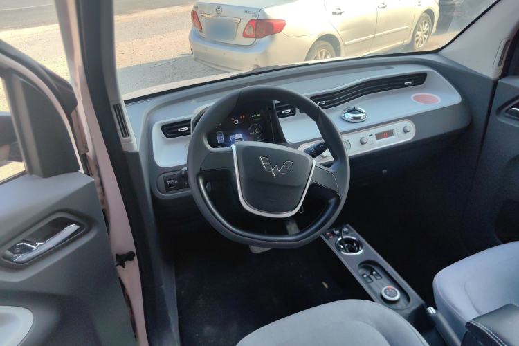 Used Wuling Hongguang MINIEV 2021 Macaron Fashion Edition Lithium-Ion Battery