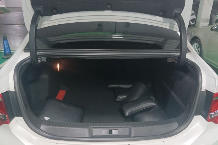 Used DS 5LS 2018 30THP Fashion Model