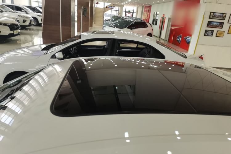 Used Volkswagen Sagitar 2025 300TSI DSG Flyover Edition Roof