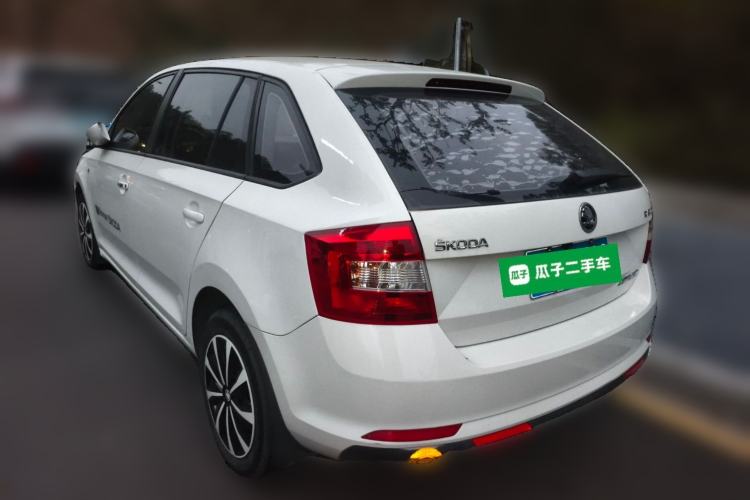 Used Skoda Rapid Spaceback 2016 Revised Version 1.4L Manual Front-Drive Edition