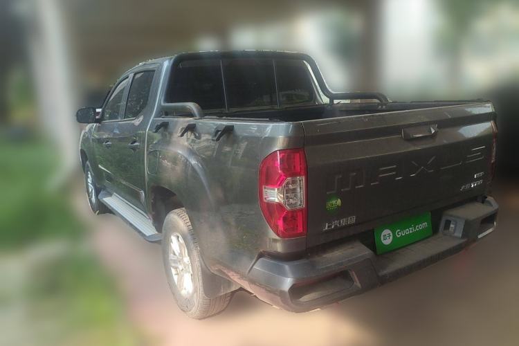 Used SAIC MAXUS T60 2017 2.4L Gasoline Manual Two-Wheel Drive High-Ride Elite Standard Van