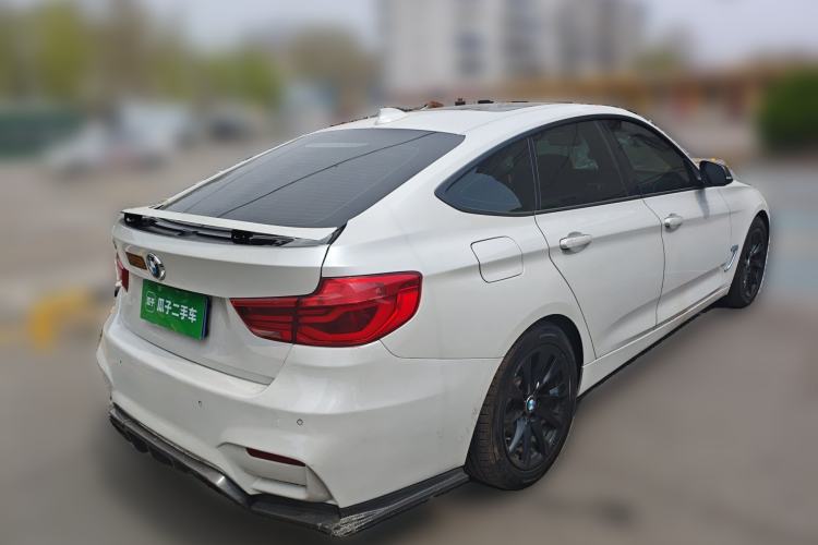 Used BMW 3 Series GT 2018 320i Sport Edition
