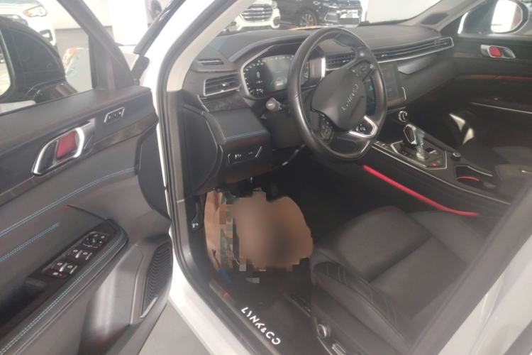 Used Lynk & Co 05 2022 2.0T Two-Wheel Drive Shine Halo