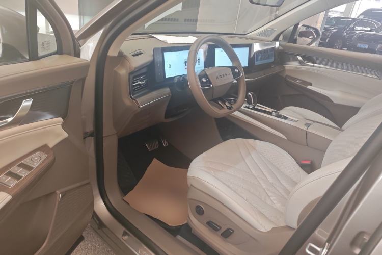 Used Roewe RX9 2023 2.0T Four-Wheel Drive Luxury Edition
