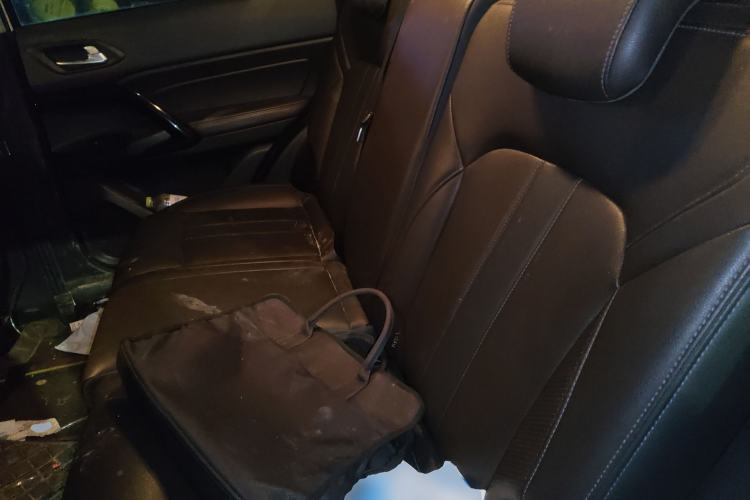 Used GAC Trumpchi GS4 2019 270T Manual Two-Wheel-Drive Elite Edition Left Rear Seat