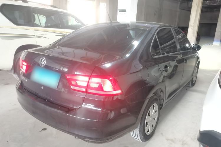 Used Volkswagen Santana 2015 1.4L Manual Fashion Edition Rear Right 45 Deg