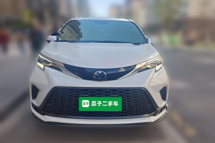 Used Toyota Granvia 2022 2.5L Hybrid Prestige Edition Front