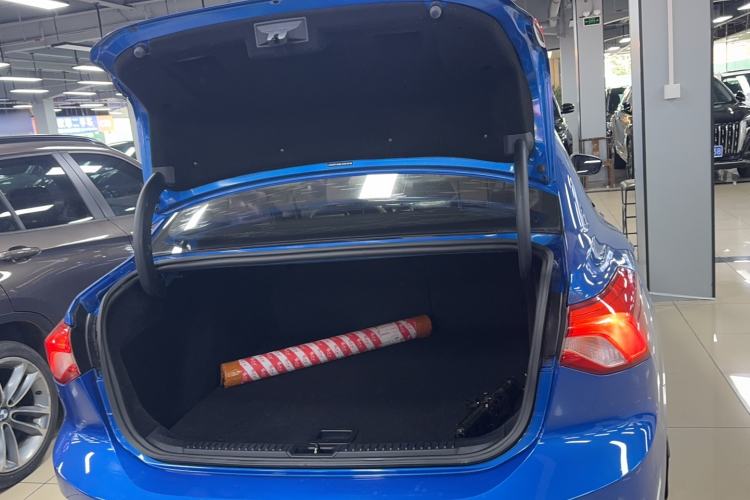 Used Ford Focus 2021 Sedan EcoBoost 180 Automatic Trendy Model
