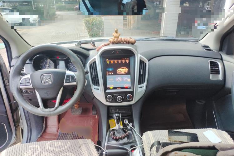 Used JMC Yusheng S350 2014 2.4T Automatic 4x4 Diesel Luxury Version with Sunroof 5 Seats