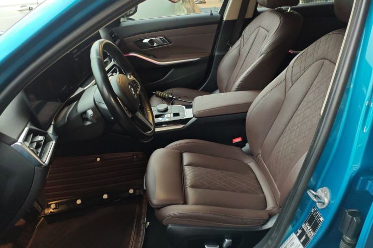 Used BMW i3 2022 eDrive 35 L
