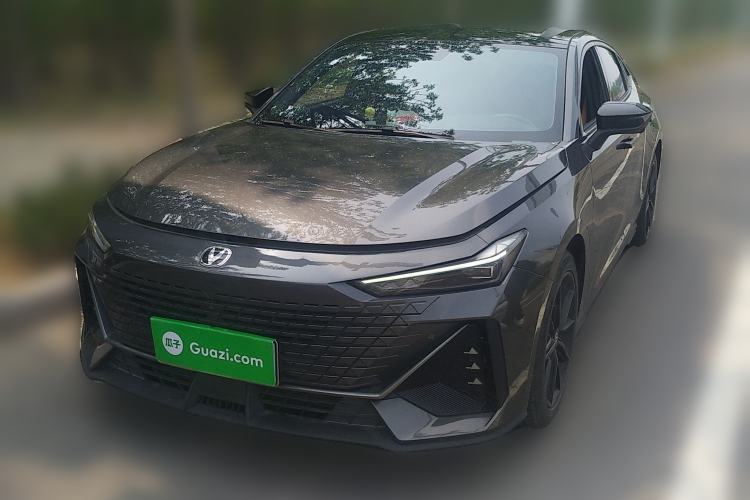 Used CHANGAN UNI-V 2023 1.5T Prestige Model