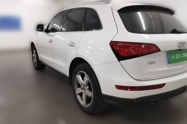 Used Audi Q5 2016 40 TFSI Technology Edition Rear Left 45 Deg