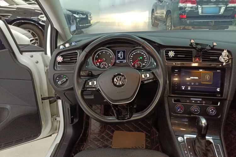 Used Volkswagen Golf 2020 Zhiai Edition 280TSI DSG Comfort Model