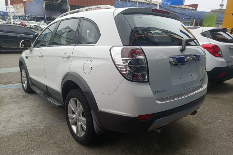 Used Chevrolet Captiva 2014 2.4L 4x4 Flagship Edition 7 Seats
