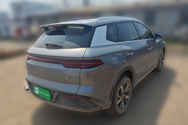 Used BYD Song Pro New Energy 2024 HONOR Edition DM-i 71KM Navigation Model
