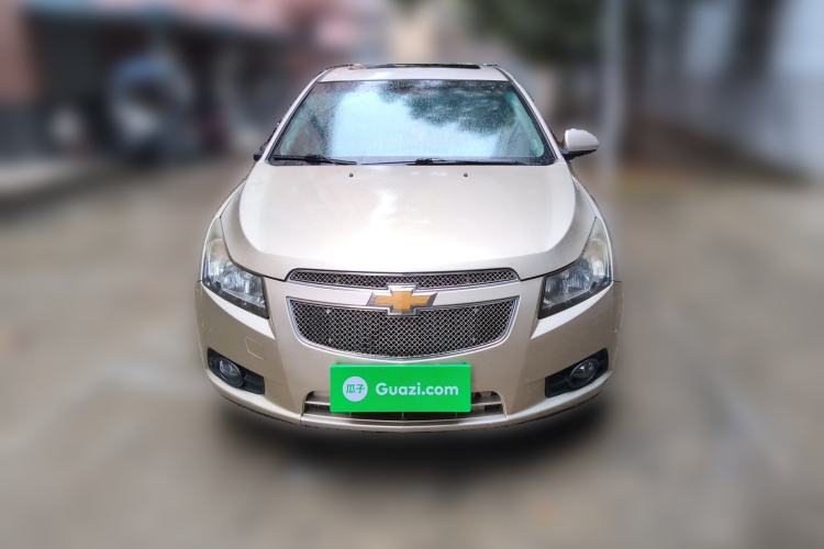 Used Chevrolet Cruze 2013 1.8L SE AT Front