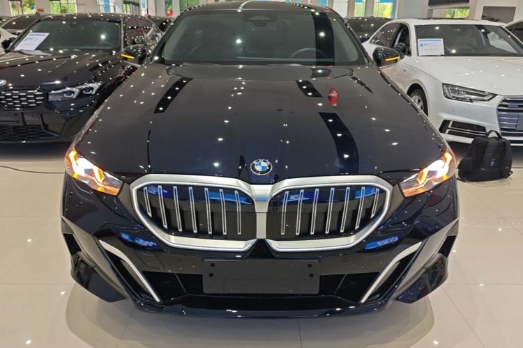 Used BMW 5 Series 2025 530Li Leading Model M Sport Package