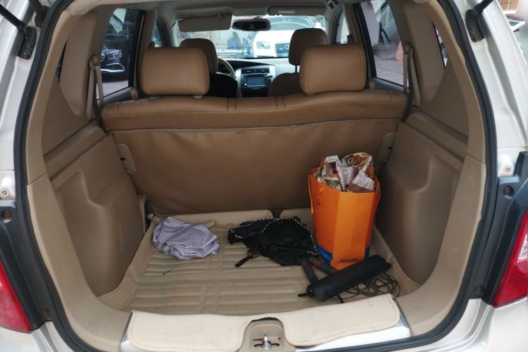 Used Nissan Livina 2007 1.6L Automatic All-Around Model Trunk