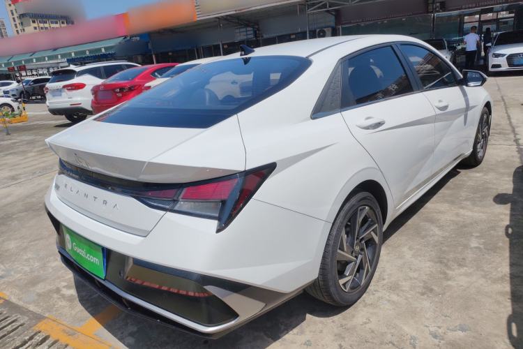 Used Hyundai Elantra 2023 1.5L CVT GLX Elite Edition
