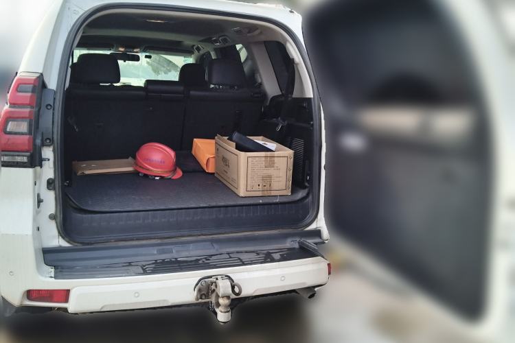 Used Toyota Prado 2018 3.5L Automatic TX-L with Rear-Mounted Spare Tire
